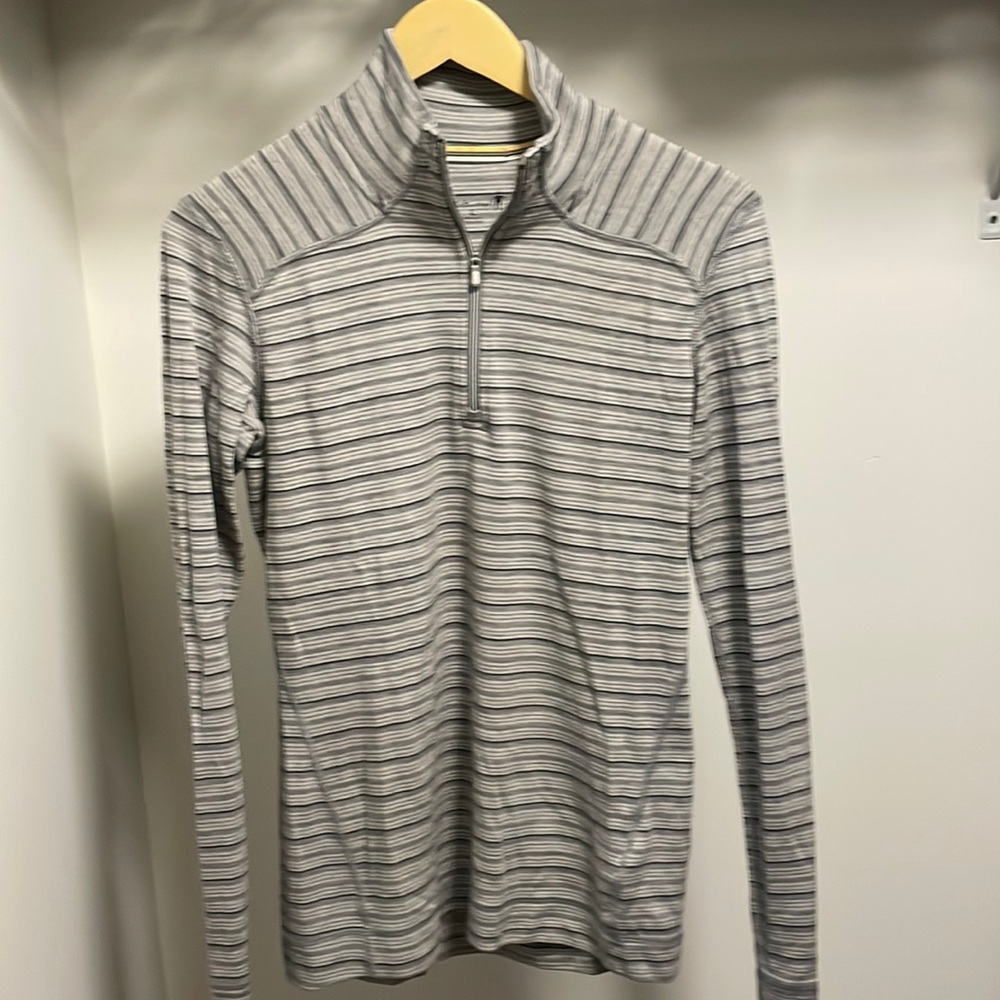 Smartwool 1/4 zip *faint stains